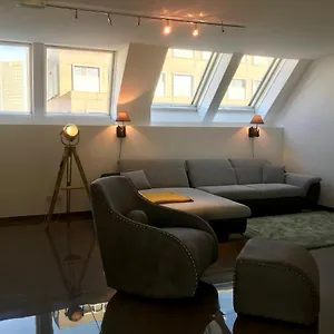 The Barts - Self Check-in , Vienna Austria